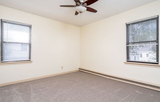 1 bed, 1 bath, 612 sqft, $1,065, Unit 1180-102