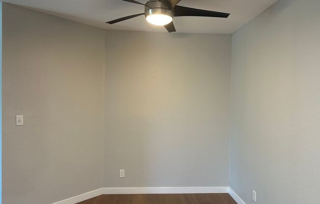 1 bed, 1 bath, 704 sqft, $2,295, Unit 417