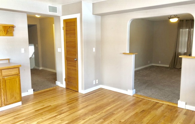 Perfect locale 3 Bed/2Bath Single Family Home in Berkeley Neighborhood!!