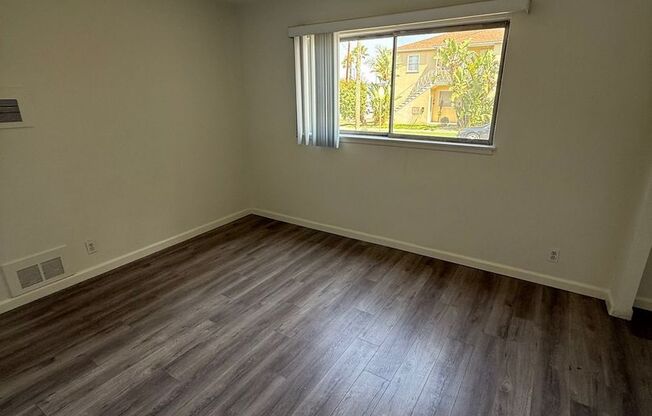 1 bed, 1 bath, $1,975, Unit 2