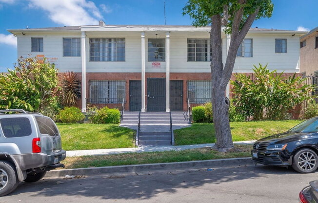 3868 POTOMAC AVE