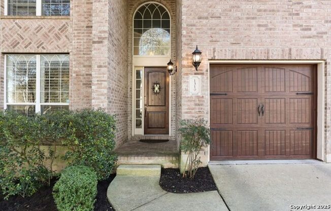 Charming 5-Bedroom Home for Rent in Gated Walker Ranch Community