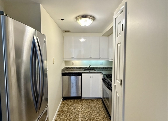 Studio, 1 bath, 507 sqft, $2,750, Unit 307