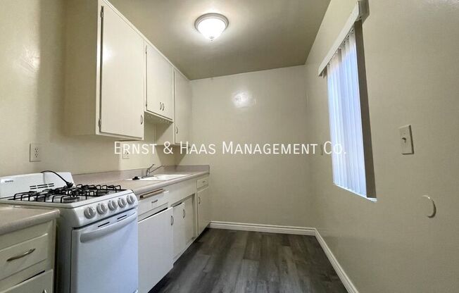 4180 Elm Ave.
