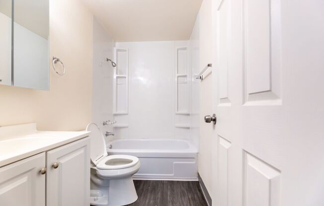 1 bed, 1 bath, 500 sqft, $1,249, Unit 53