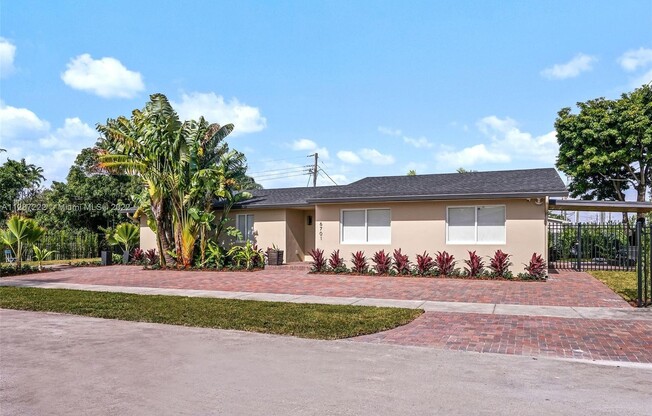 6701 SW 49 TER
