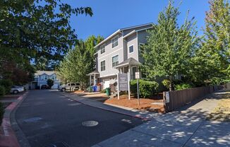 Halsey East Townhomes