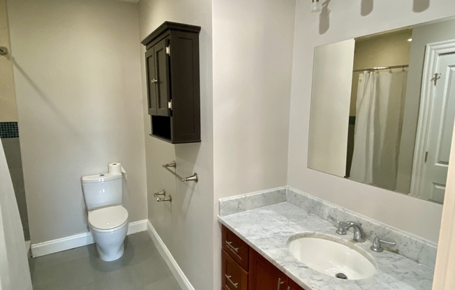 1 bed, 1 bath, 929 sqft, $4,275, Unit 62