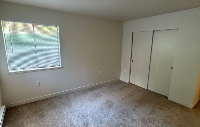 2 beds, 2 baths, 898 sqft, $1,746, Unit 1104