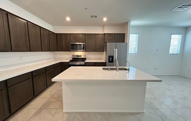 Newly built 3-Bedroom 2-Bathroom Townhouse!