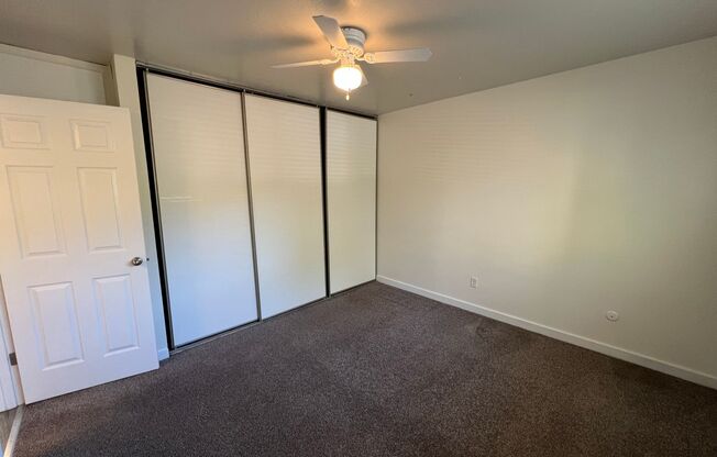 1 bed, 1 bath, 595 sqft, $1,250, Unit 11