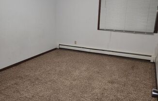 2 beds, 1 bath, 900 sqft, $825, Unit C207