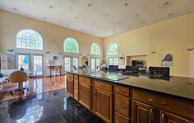 SPACIOUS LUXURY HOME WITH IN-LAW SUITE! [FURNISHED RENTAL]