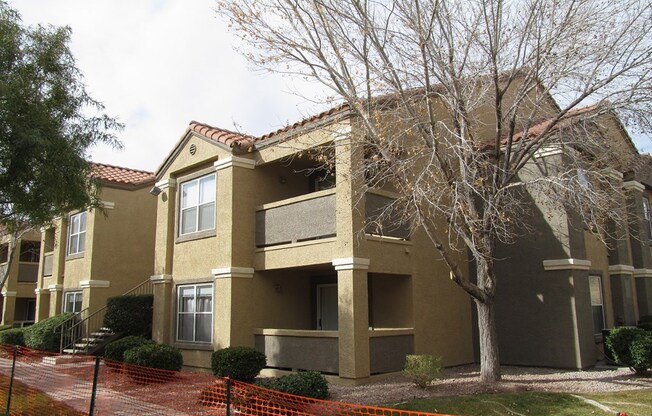 2nd Floor Latigo with detached garage