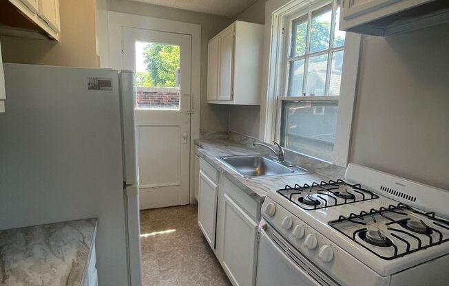 1 bed, 1 bath, $1,449, Unit 65