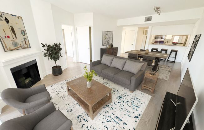 2 beds, 2 baths, 960 sqft, $3,195, Unit 0100