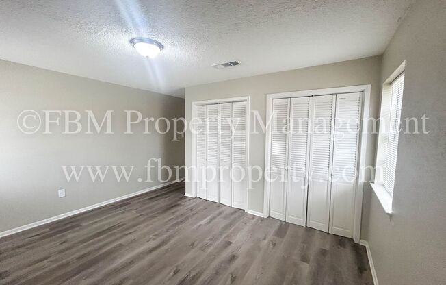 4 beds, 1.5 baths, 1,550 sqft, $1,800, Unit A