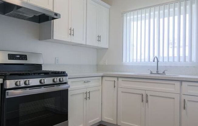 1 bed, 1 bath, 650 sqft, $1,895