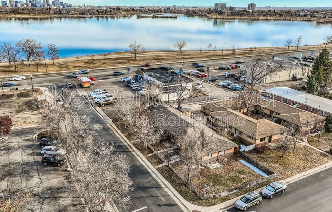 5290 W 24 AVE