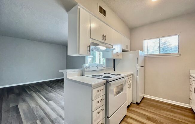 1 bed, 1 bath, 660 sqft, $1,090