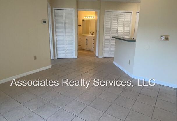 1 bed, 1 bath, $925, Unit Unit 1014