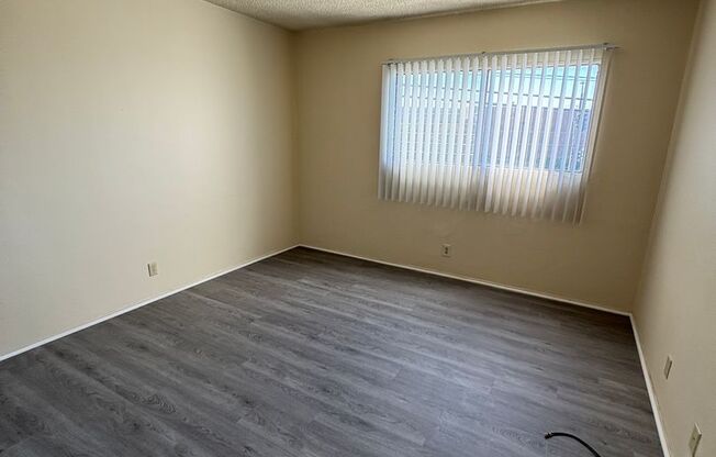 Midtown - 4729 San Vicente