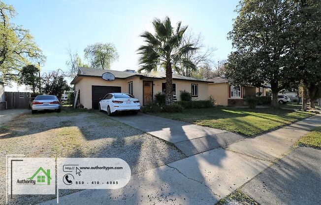 925 Lincoln St. - Garden Track Neighborhood | We Welcome Dogs With An Additional $50/Month