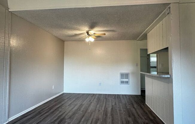 1 bed, 1 bath, 665 sqft, $2,125, Unit 82