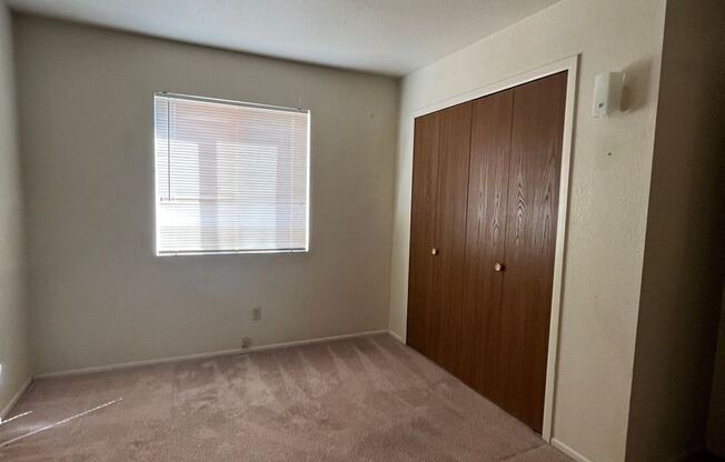 2 beds, 1.5 baths, 925 sqft, $1,065, Unit Unit #3