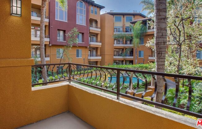 2 beds, 2.5 baths, 1,146 sqft, $4,358, Unit 1316