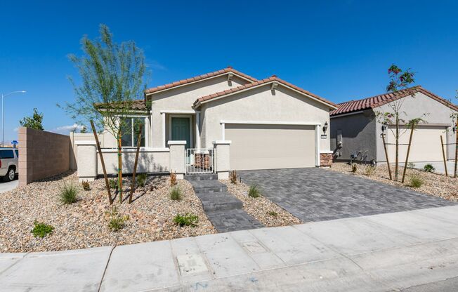 GORGEOUS SINGLE STORY WITH MANY UPGRADES*3 BEDROOMS*DEN!