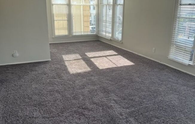 1 bed, 1 bath, $1,995