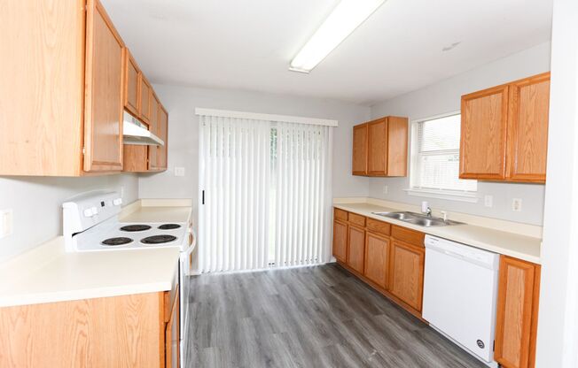 3 beds, 1 bath, $1,475