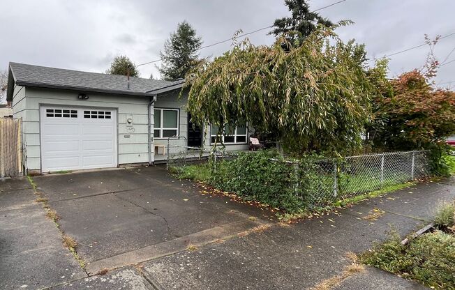 Arbor Lodge Bungalow with Hardwoods, Attached Garage, A/C