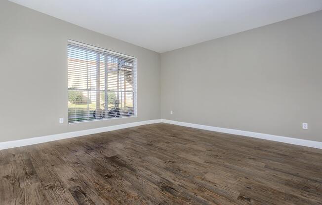 3 beds, 2 baths, 1,156 sqft, $1,400