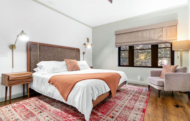 Studio, 1 bath, 300 sqft, $1,600, Unit 104