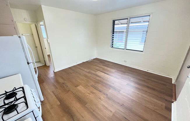 1132 Kamaile St.
