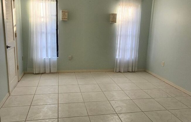 2 beds, 2 baths, $1,575, Unit # 208