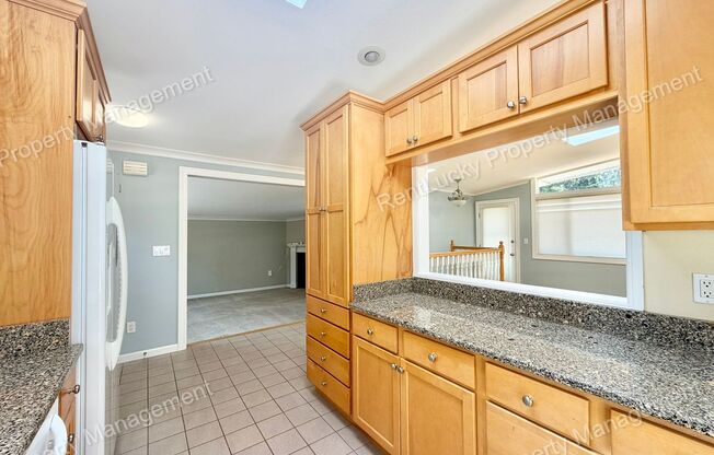 4 beds, 2 baths, $3,850