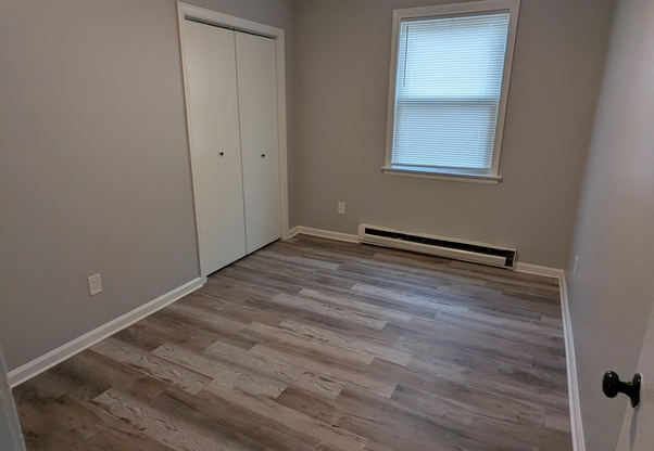 242 HIGH ST