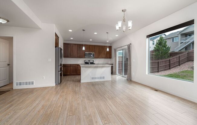 Beautiful 2 Story home in North Fork