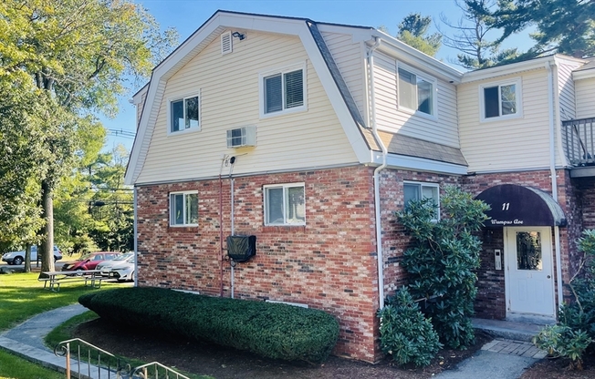 11 WAMPUS AVE