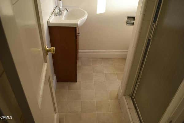 Studio, 1 bath, $1,800