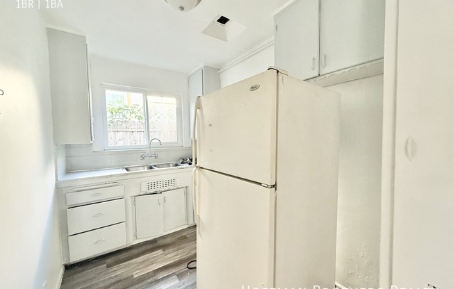 1520 MEADOWBROOK AVE