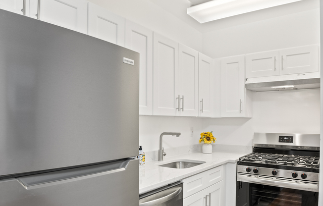 45 W 110 ST