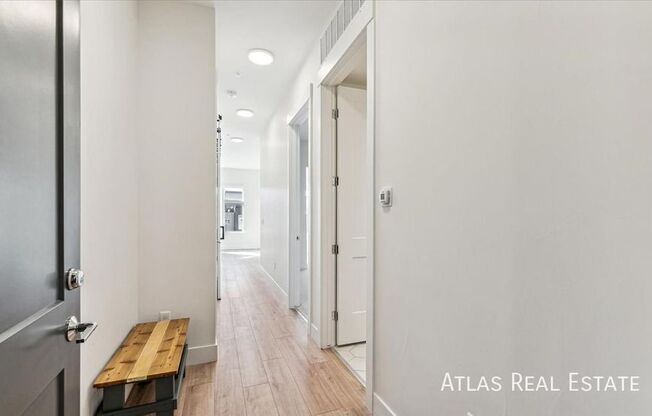 2876 W 53 AVE