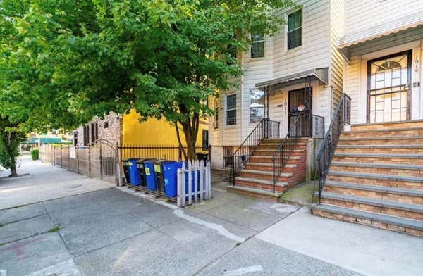 1911 MATTHEWS AVE