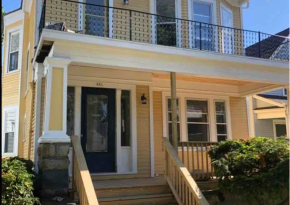 171 BLAINE AVE