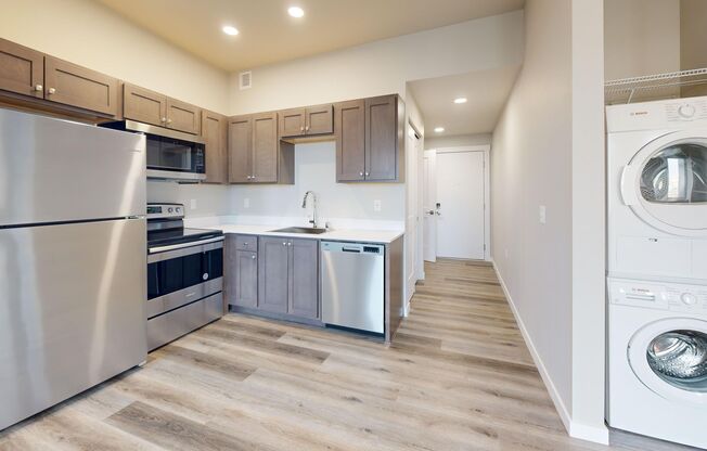 Studio, 1 bath, 376 sqft, $1,350, Unit 5-A (ADA)