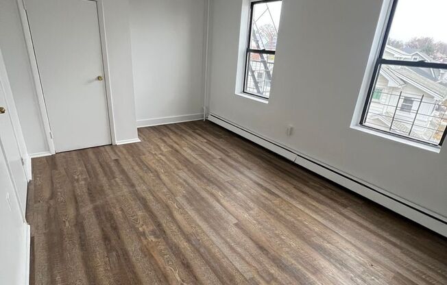 Elmwood Court